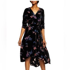 NWT Truly beautiful Velvet Burnout wrap dress